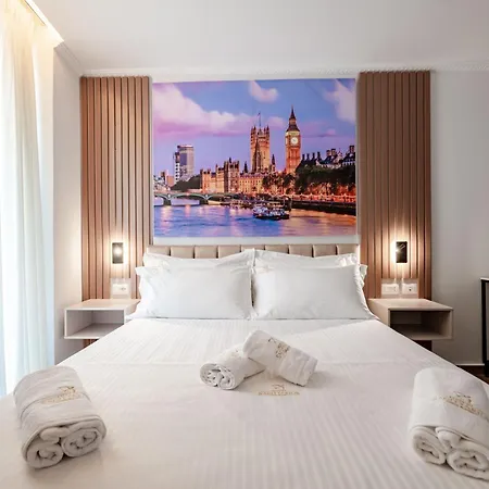 Sagittarius Hotel *